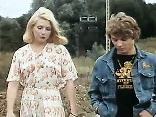 Роковые женщины (1977)