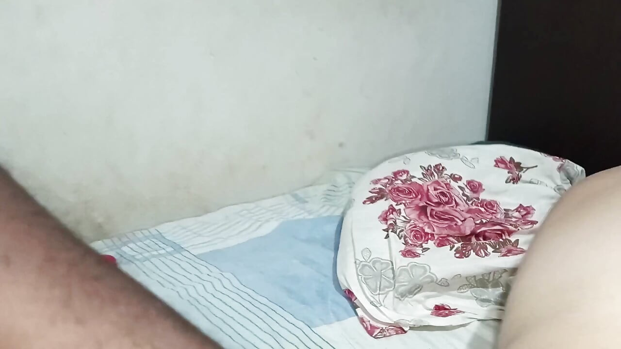 Έμεινα από πάνω της μέχρι να έρθω