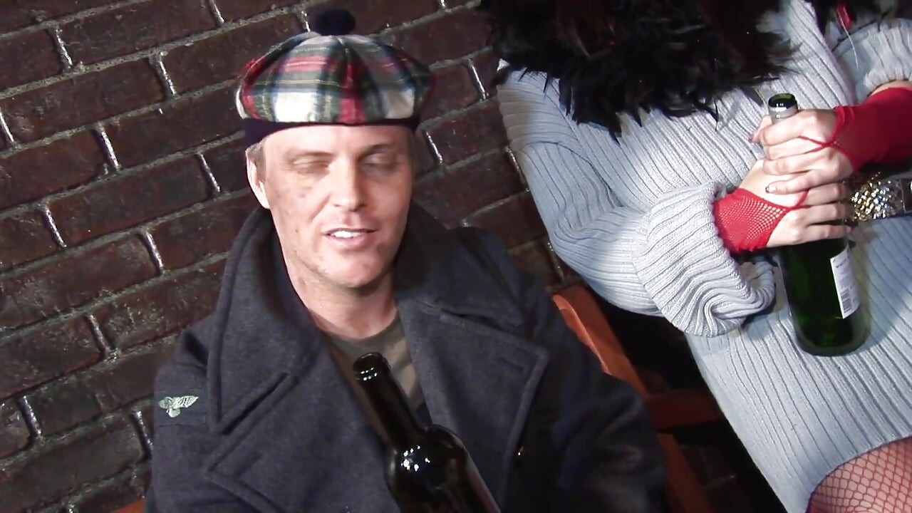 Napaljene ribe se jebu i facializuju