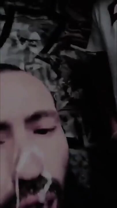 A Guy Squirts His Sperm and Gives a Guy a Facial During an Urbex