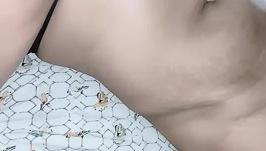 Threesume - istri cantik india dan temannya lagi ngentot sama dua video.02