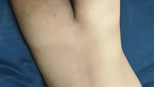 Köle erkek arkadaşıma oral seks