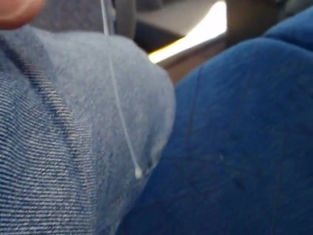 Me cummin 5 times on the bus when I was 18