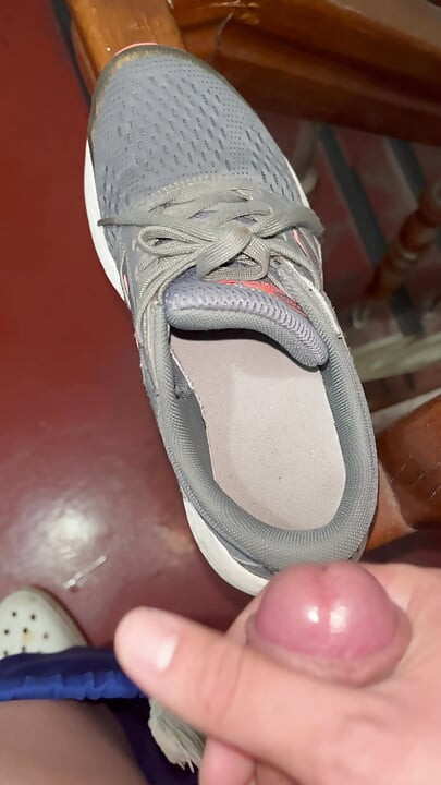 Съемка женской обуви на 2 этаже