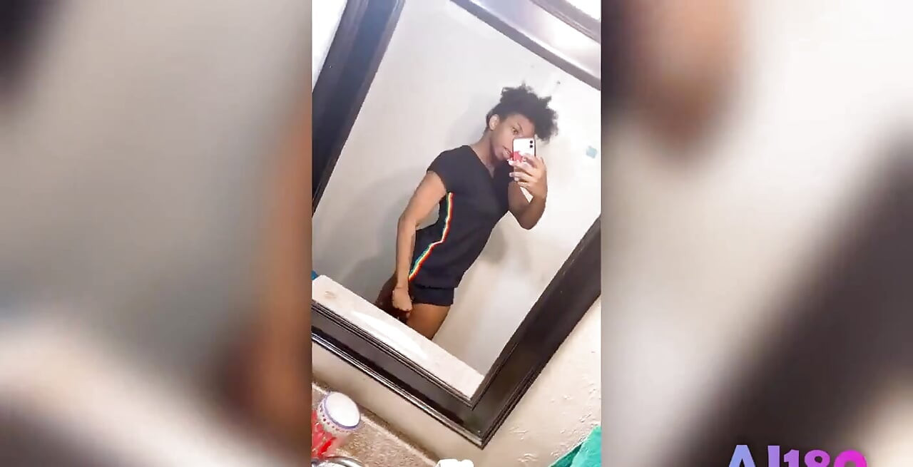 Bulge A Day Keeps The Blue Balls Away A day with AJ. Ran errands. Had a soft hard bulge during both my rides. I went to get bloo