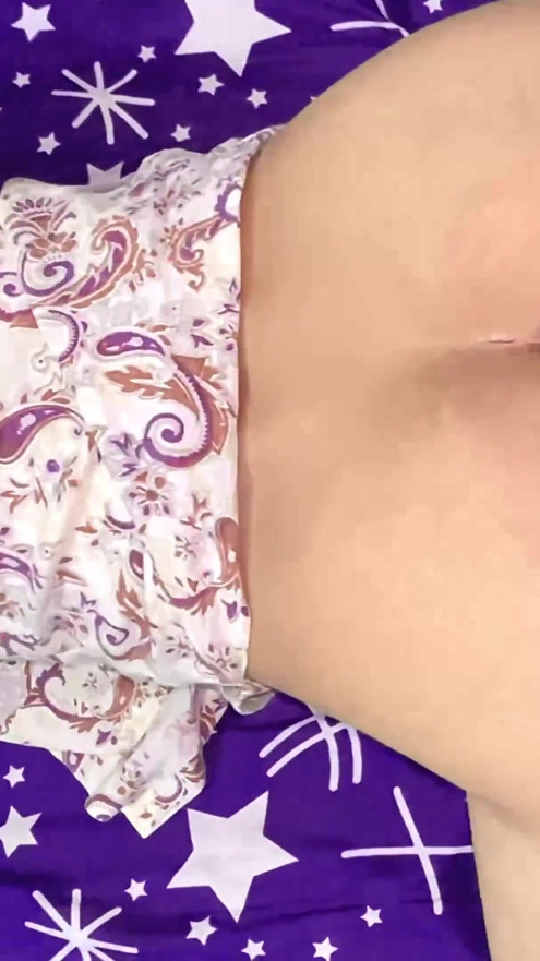 Pakistani Punjabi Bhabhi Fucked Hard by an Indian Guy with Her Legs Lifted