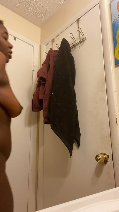 Stinky Pretty Pussy