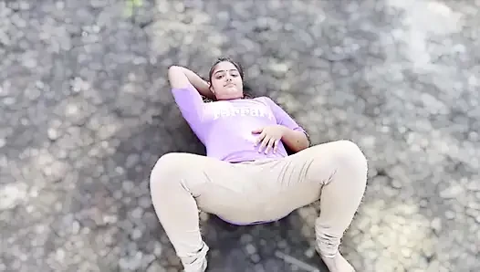 Desi village girl Fuck tight pussy in outdoor xxx video viral mms video