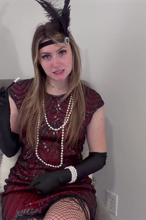 London Evans' Roaring '20s Jerk off Instruction 4K POV Temptation Awaits!
