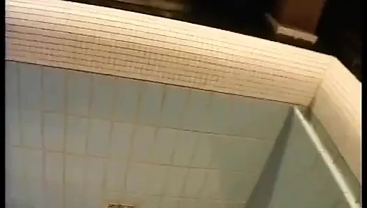 «За немецкими дверями» тщательно трахается — полный фильм