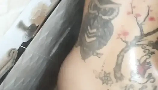 Hardcore-sex im badezimmer meiner mexikanischen vermieterin, ex