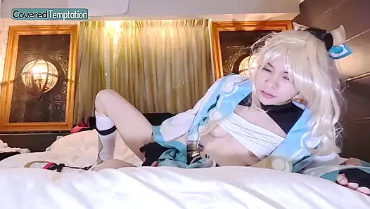 Sesi cosplay ramping yang ramping, sesi pribadi jadi intens. Cewek sange ini dicrot di dalam dan dicrot di dalam!