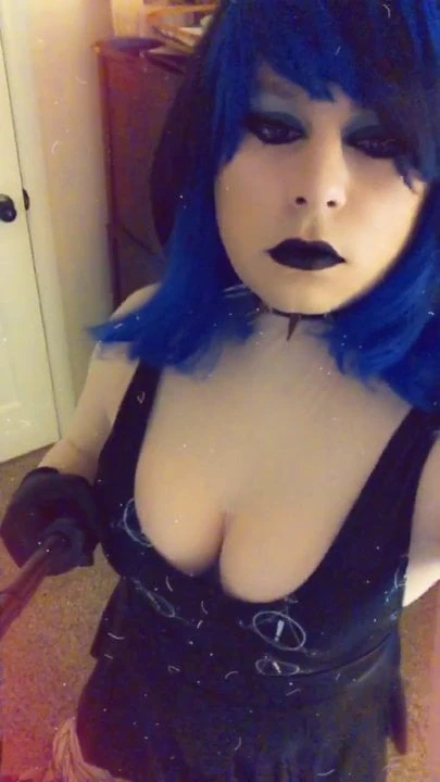 Sophie wants to fuck