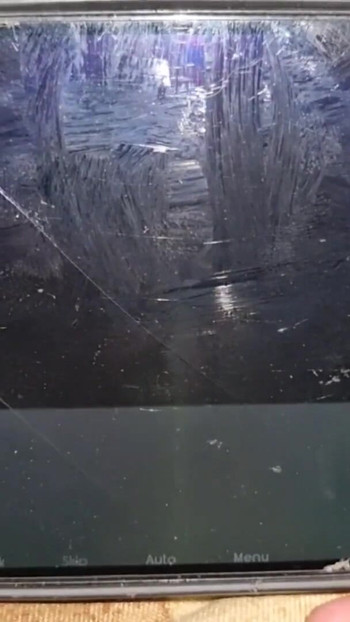 诺比塔抚摸她继母的乳房，在洗澡时喝了她身上的所有水。 | 短片 1