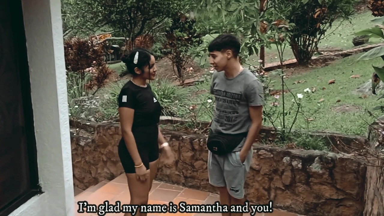 饥渴的拉丁大屁股操她的瑜伽教练 - 胖美女