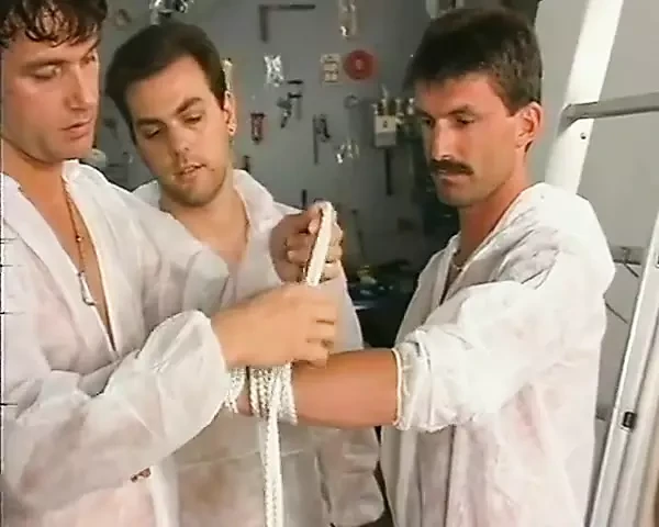 زب كبير يحتاج إلى فم جائع #1