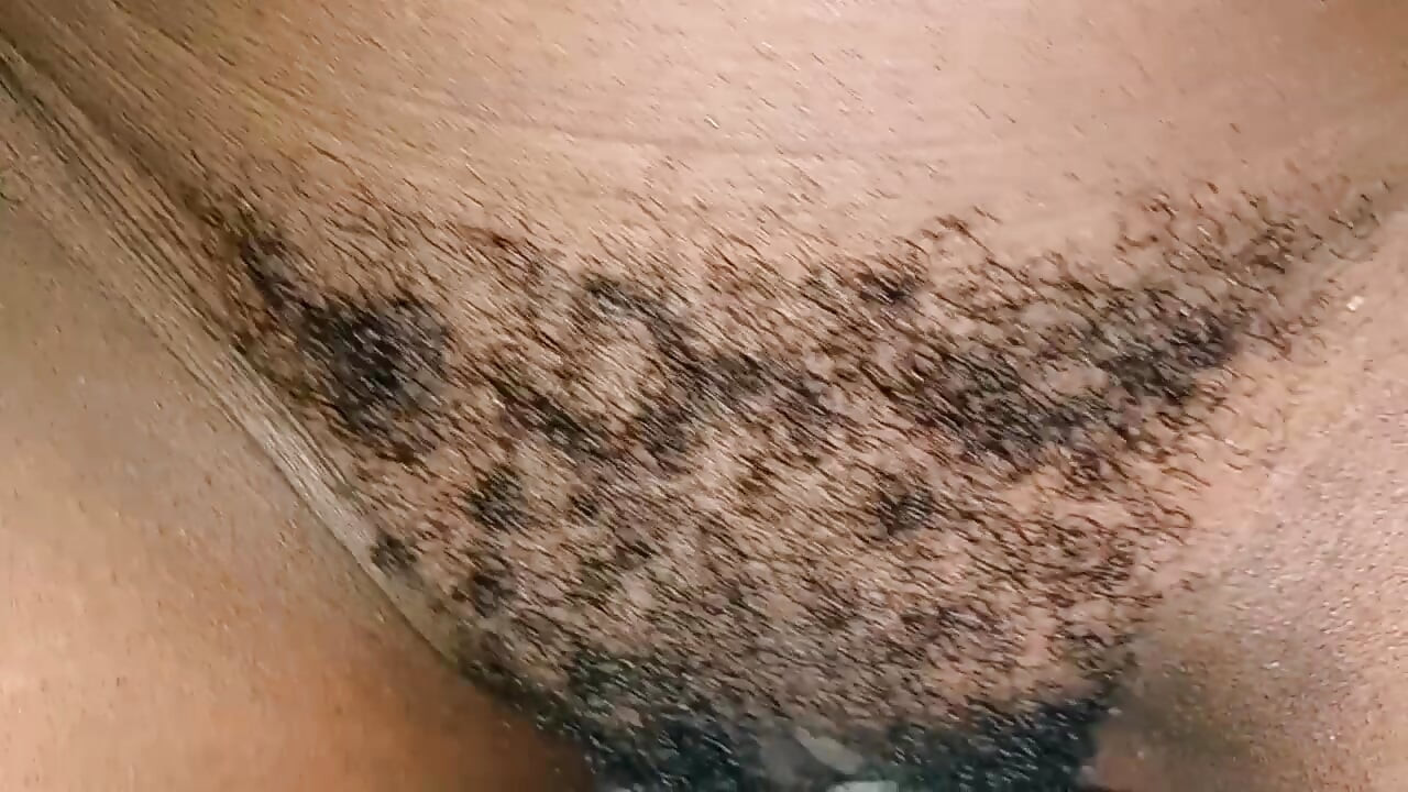 Si... Ayyyy... Ich brauche einen großen schwanz tief in meiner heißen muschi