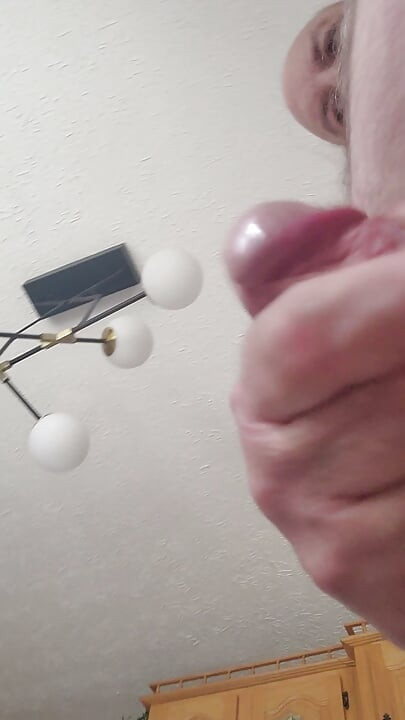 Cumshot relief feels good !!