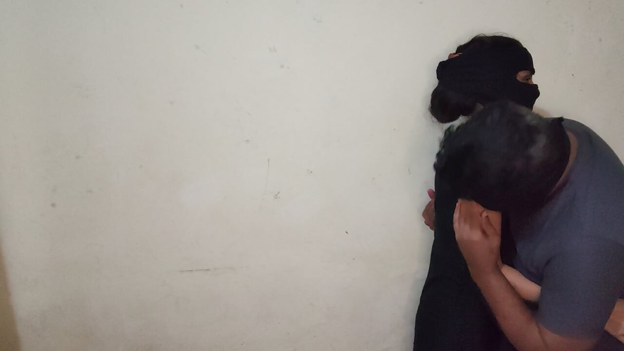 HOT DESI COUPLE