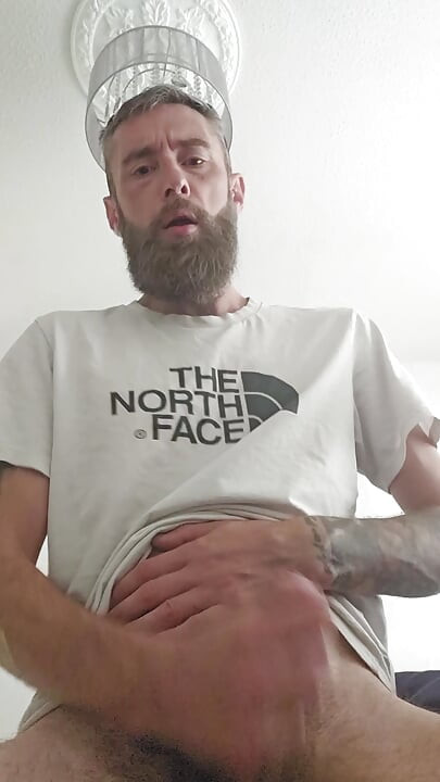 Masturbating my big dick