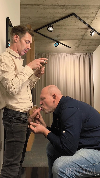 Thomas Young Sexy Friend Get Sucked off Stepdaddy