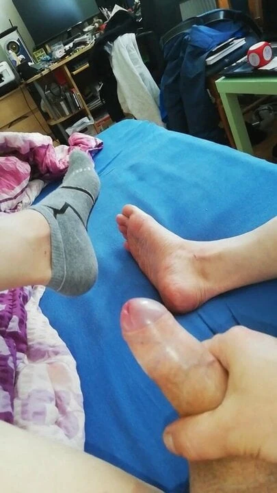 Cock and feet