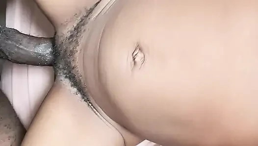 Memek sempit gadis afrika kulit hitam dientot habis-habisan sama kontol besar pria kulit hitam