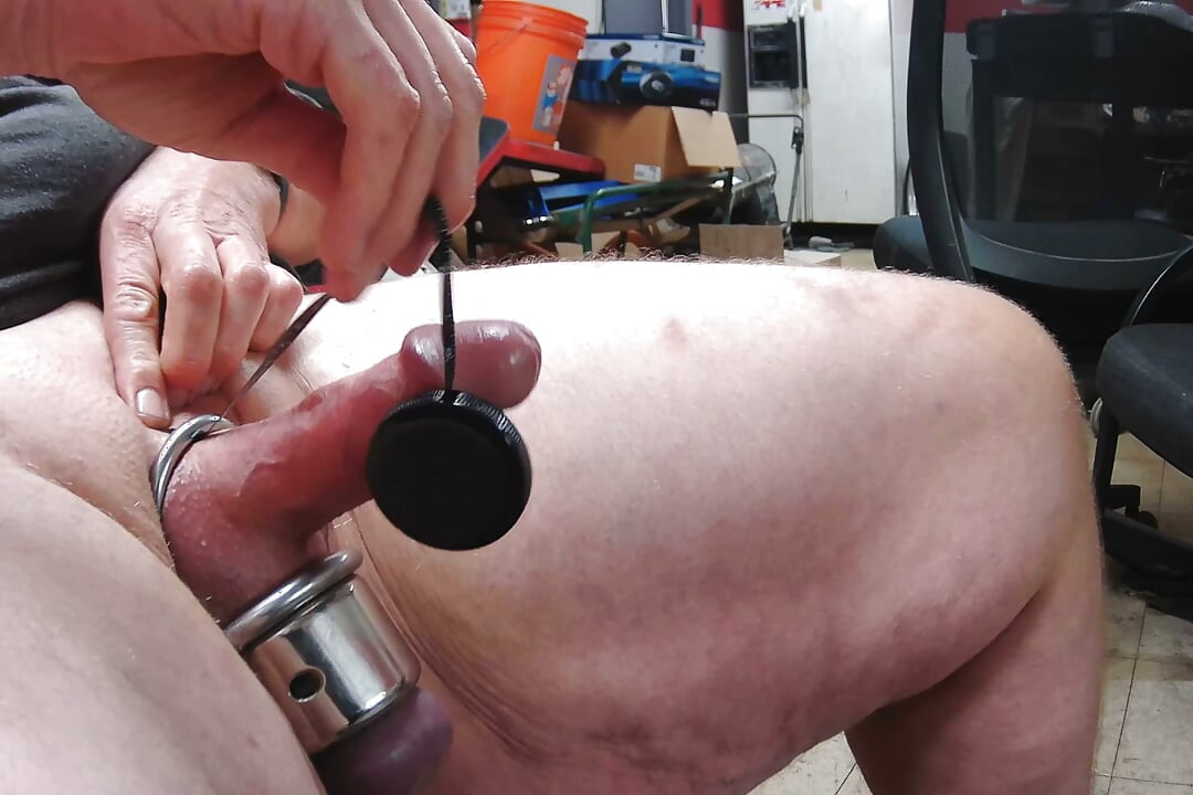 Bite en edging jusqu'à une charge qui fuit