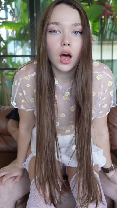 Sexy girl auditioned for a movie and was fucked by the producer. | Clip 2