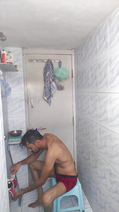 Get Bath Nude with Face