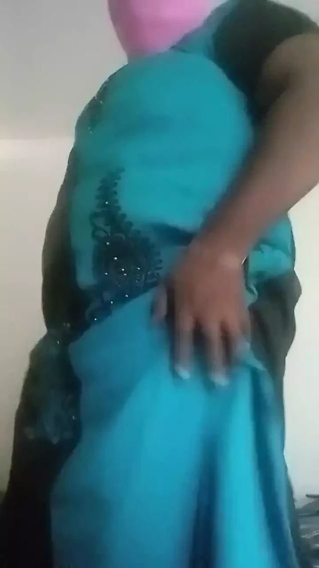 Stepsister in sweet sexal performance videos