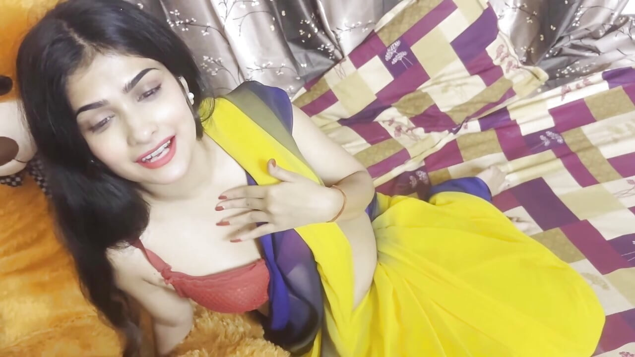 I went to bhabhi's house when brother not at home  and enjoyed a lot with my lovely bhabhi, Full Hindi Viral Video