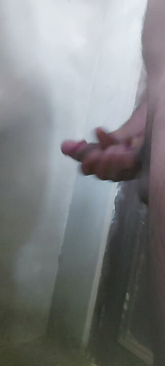 Me hizo correrme solo a través de una videollamada
