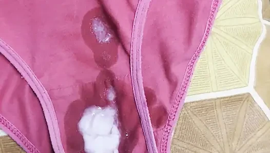 Eski kız arkadaşım Shreya'nın kırmızı koklama ve külot boşalması