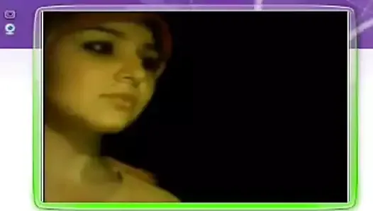 Turkish Hijab bitch show boobs on webcam messenger msn