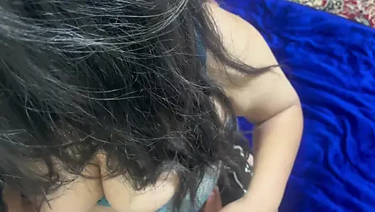 Suami selingkuh meniduri istrinya dengan pria muda