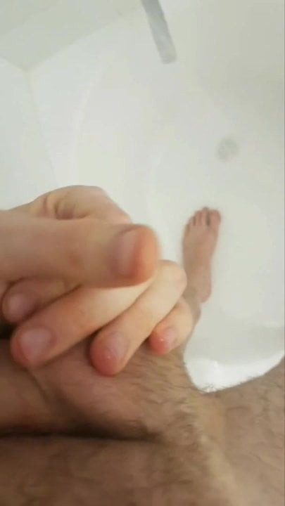 Quick shower wank