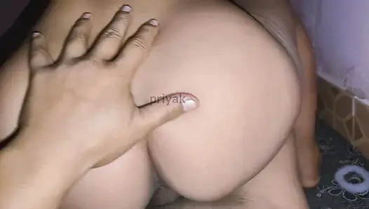 Video romantis kakak ipar Vena