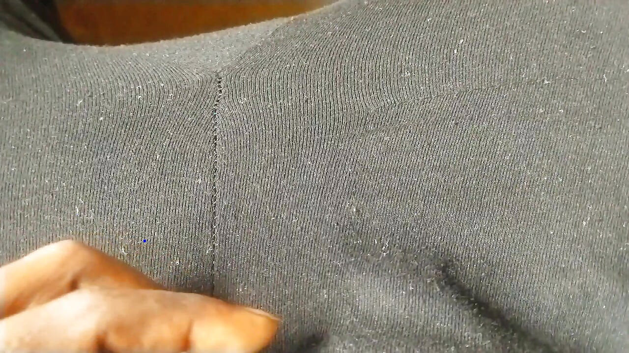 カチカチのインド人チンポ。