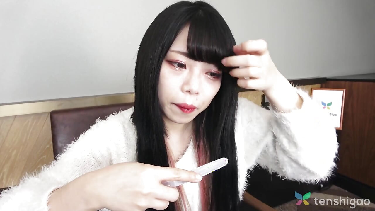 Akane Okawa hinter den kulissen
