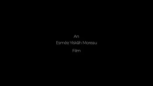 Amelie - трахающаяся соблазняющая
