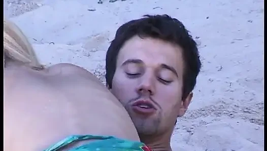 Admirable blonde teen pussy licked before getting fucked hard