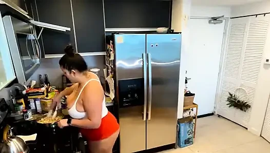 Dani Valentina ile canlı yayın