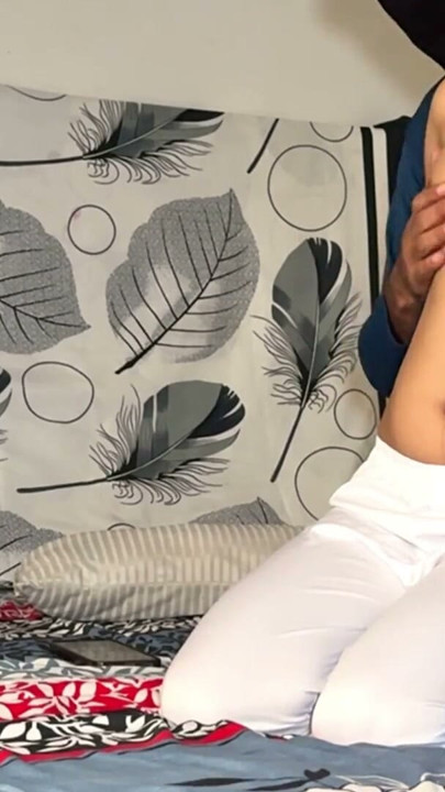 Nayi naweli Bahu Ki Jheth ne Tight Chut Ko Khol dala hindi romance ke sath bhari sexy video | Clip 1
