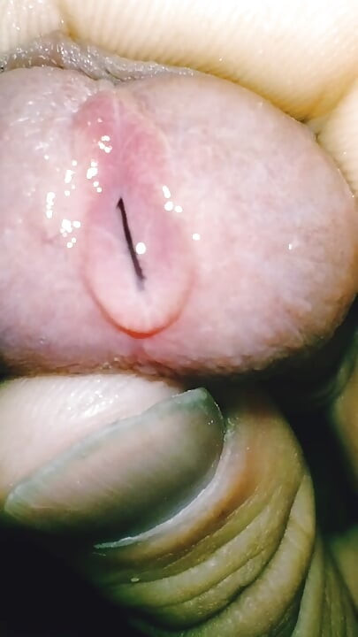 Morning close up masturbation, full of sperm, for a better day