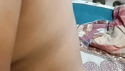 Desi bhabhi blowjab &fucking