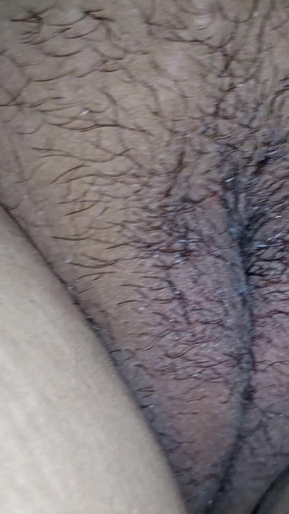 I made a video of my young step sister pussy while she was at night. | Clip 3