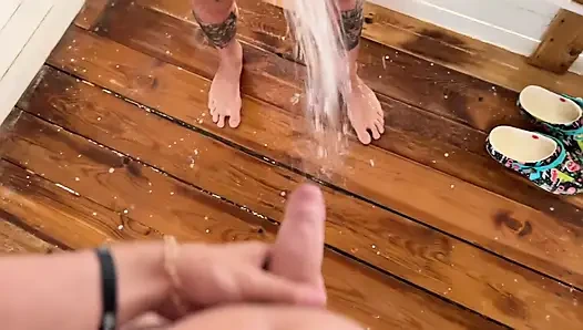 Fucked a Guy in a Beach Fitting Room and Cum All Over His Mouth
