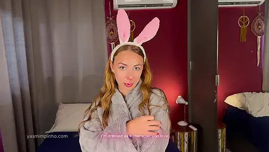 Hot girlfriend does naughty Lola Bunny cosplay
