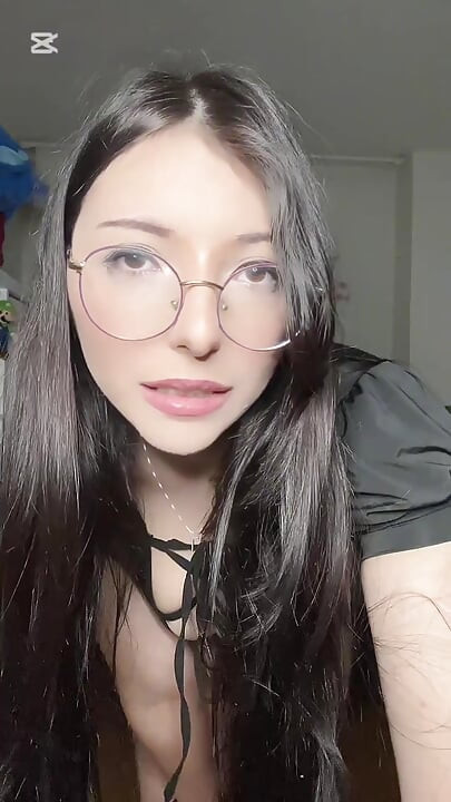 払え、小さな給料豚よ、そして女主人に仕えろ